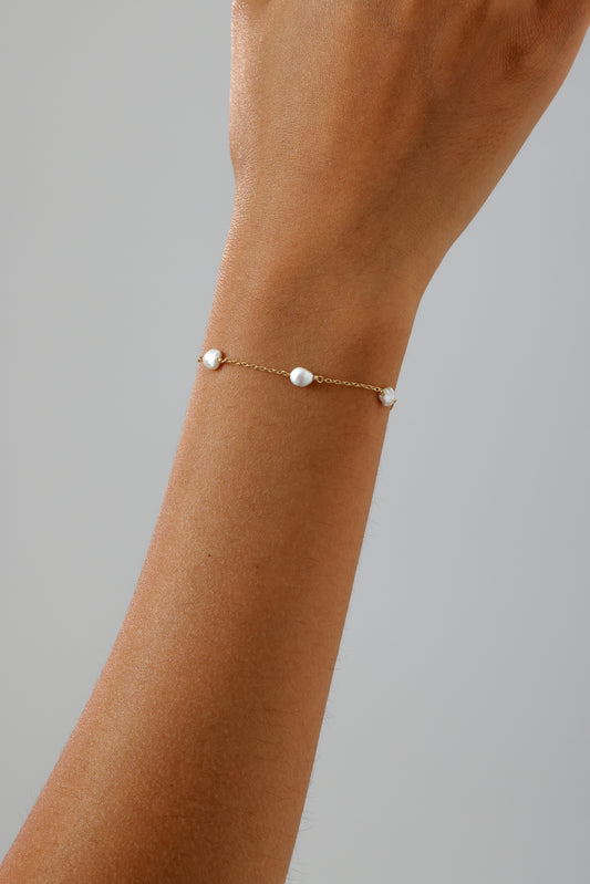 14K Gold Filled Pearl Bracelet - Nebula