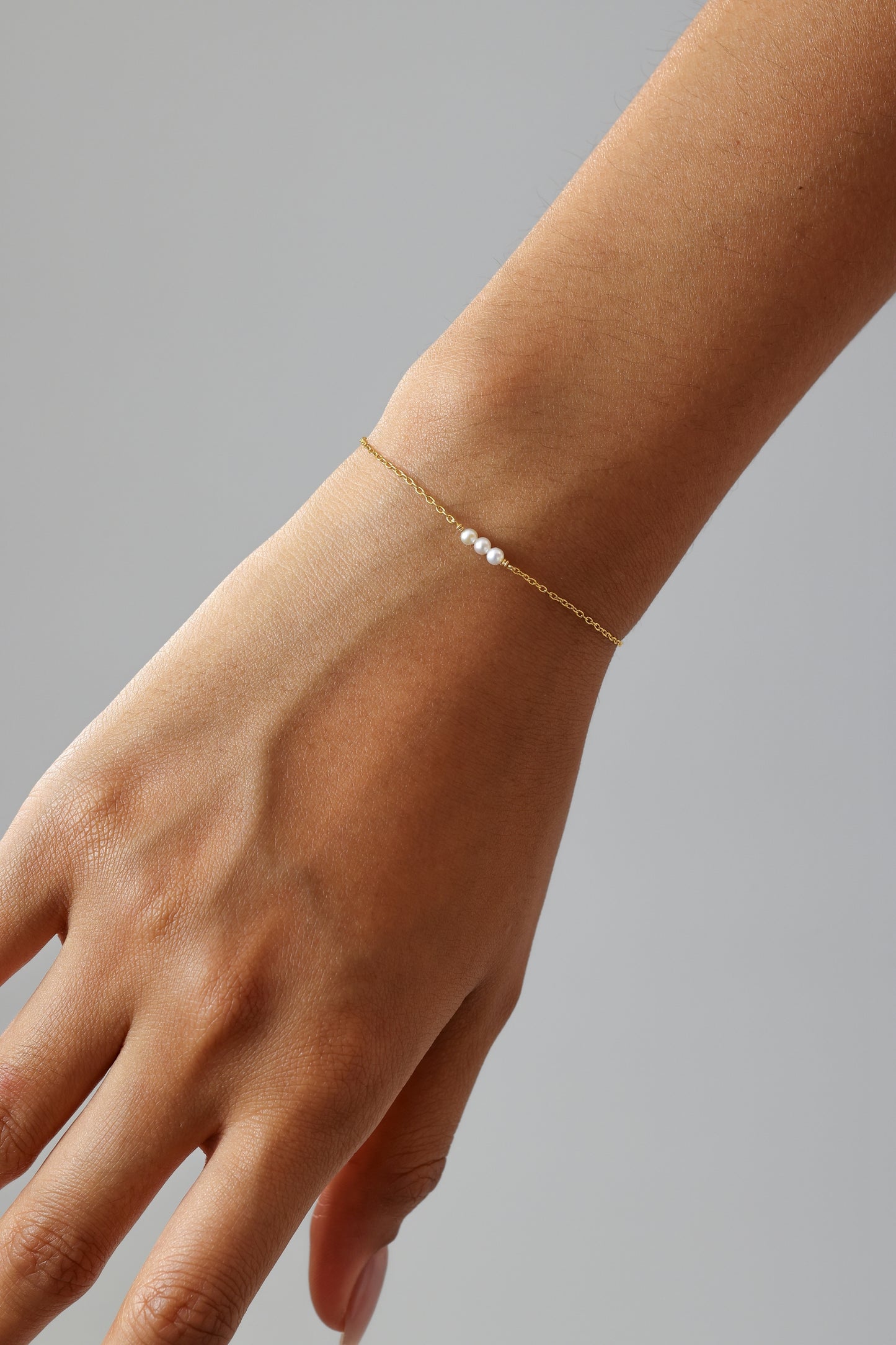 14K Gold Filled Pearl Bracelet - Mira