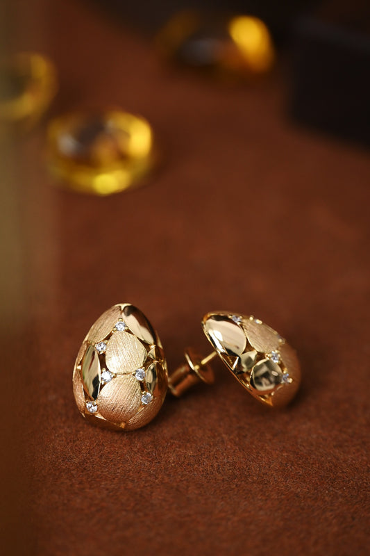 Vintage Style | 18K Gold Plated Brushed Earrings