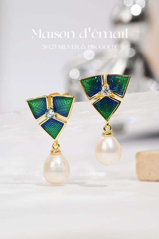 Earring | Enamel and Pearl