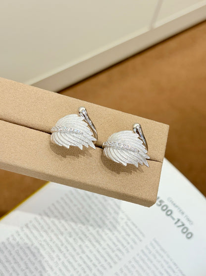 18K Gold Plated Angel Feather Ring